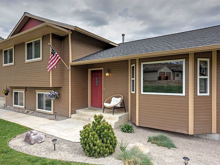 21133 Handley Loop photo 4