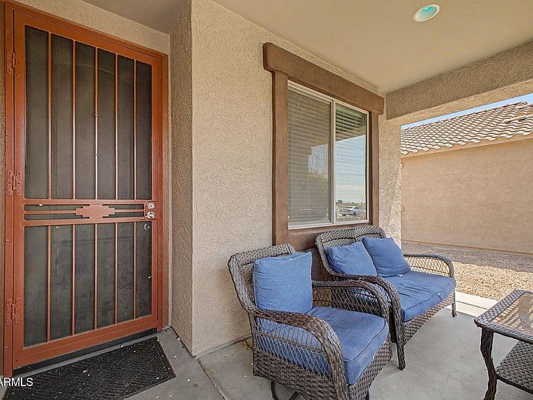 23688 W MAGNOLIA Drive photo 4
