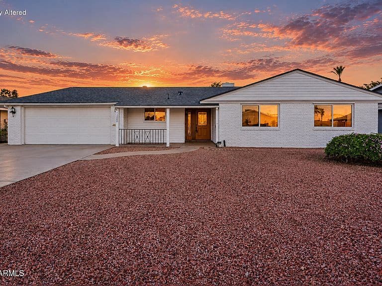 11226 N BALBOA Drive photo 3