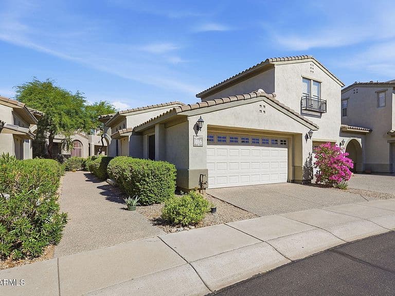 20802 N GRAYHAWK Drive #1016 photo 1