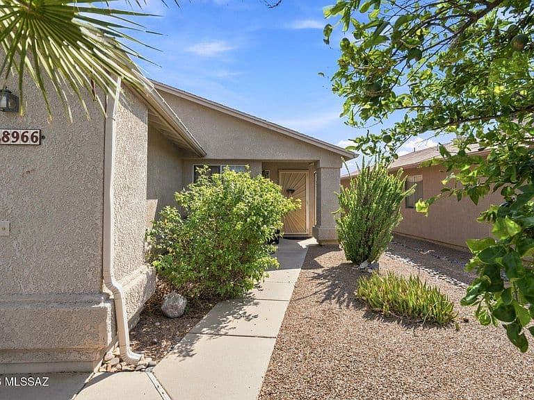 8966 E Alderpoint Way photo 4