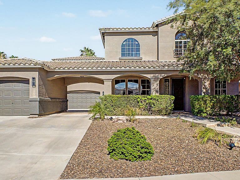 425 S CAMELLIA Drive photo 4