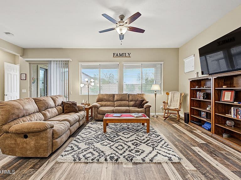 18502 W DESERT TRUMPET Road photo 3