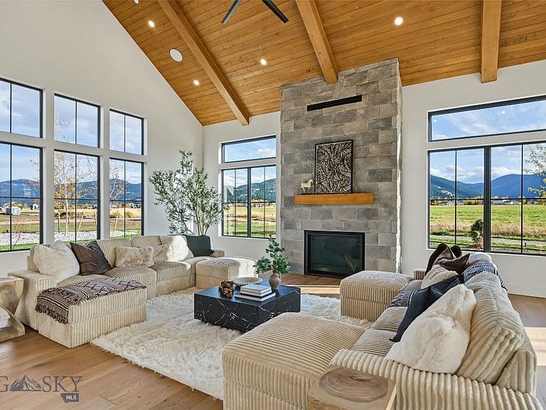 115 McLure Dr photo 5