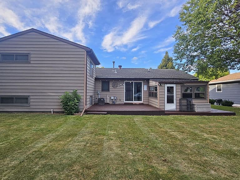 1316 NE 5th Ave photo 5