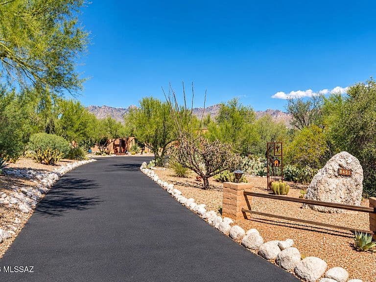 8451 E Tourmaline Dr photo 2