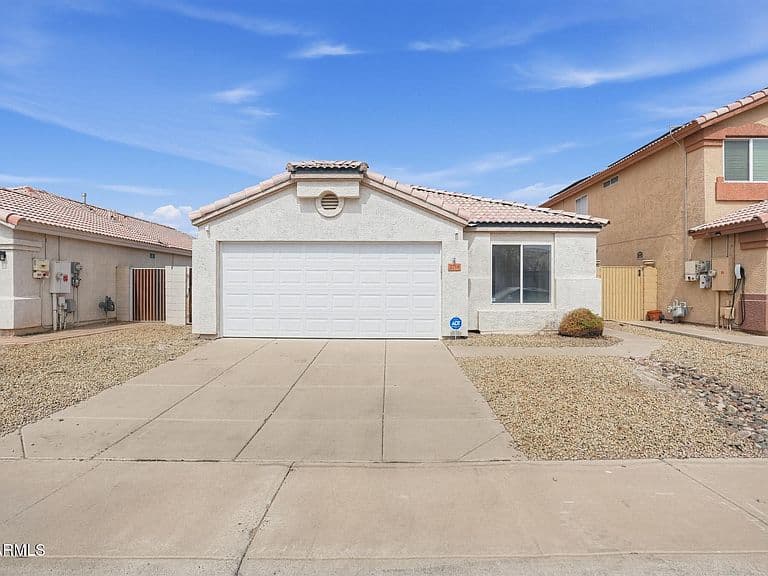 2714 S 156TH Drive photo 3