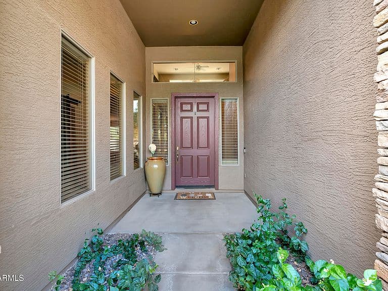 1832 E JADE Place photo 3
