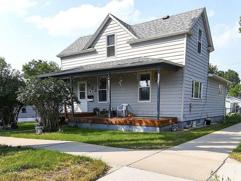 523 E Bell St photo 1