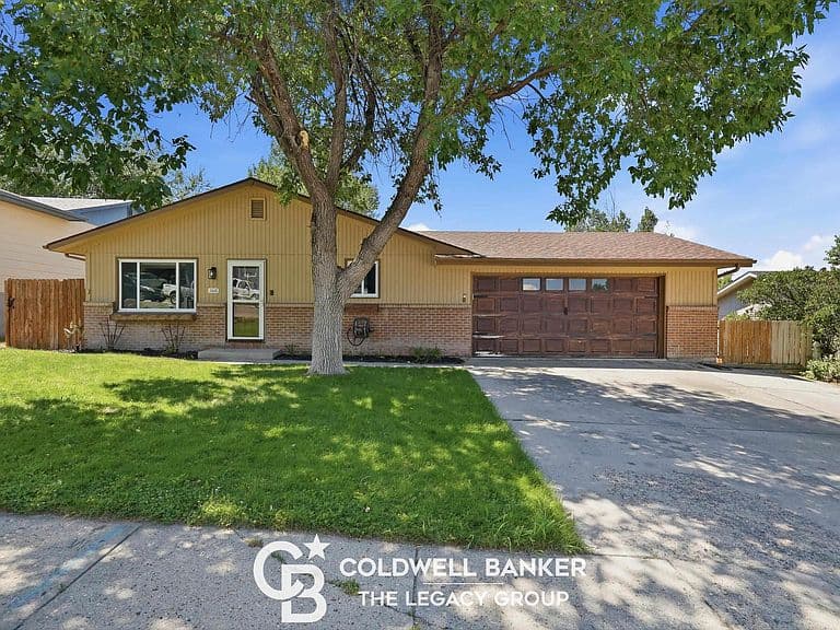 368 Indian Paintbrush St photo 1