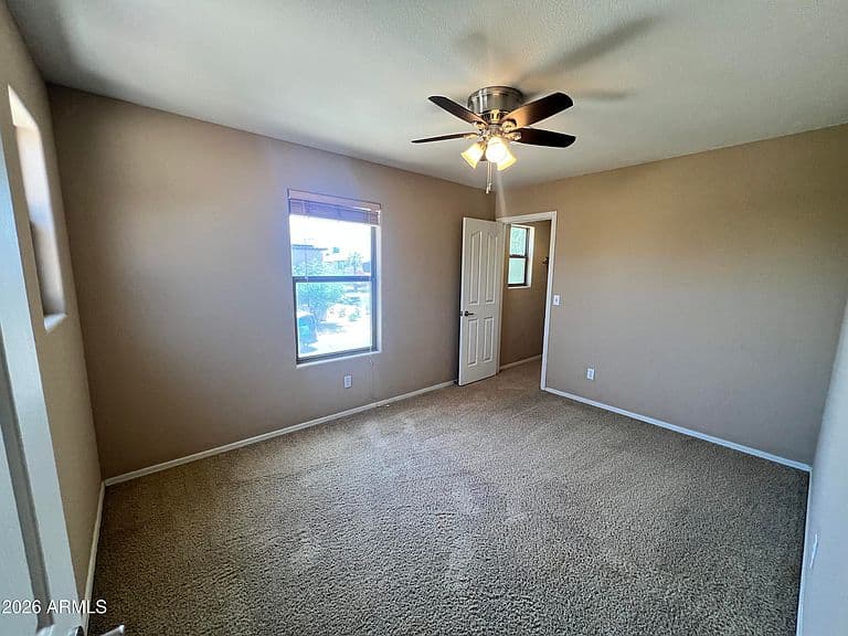 18786 N KARI Lane photo 5