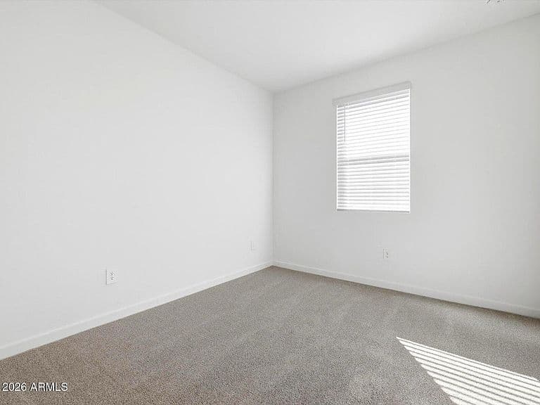 3302 N CAMDEN Drive photo 4