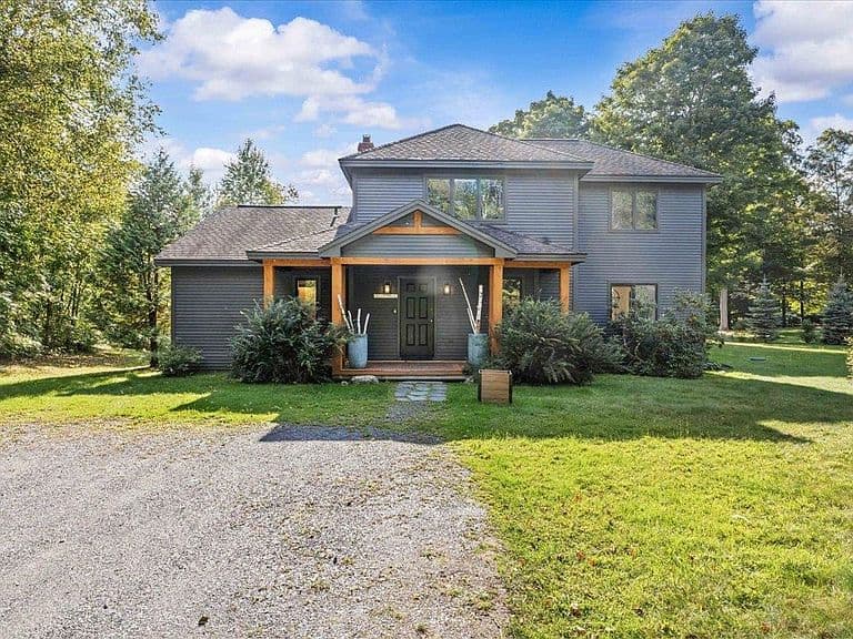 110 Strom Farm Lane photo 1
