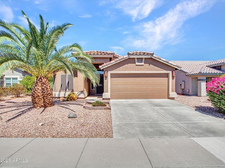 23204 W ARROW Drive photo 1