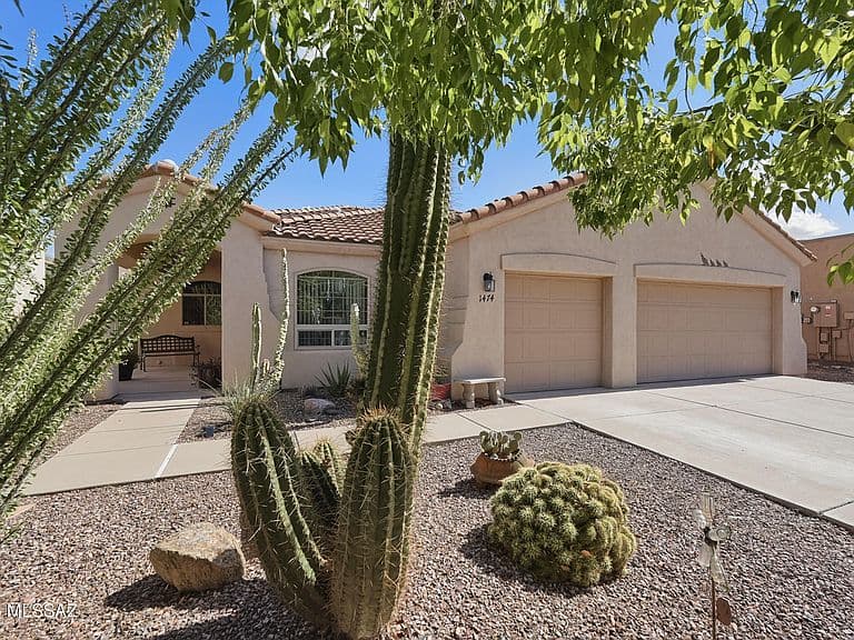 1474 W Camino Chase photo 3