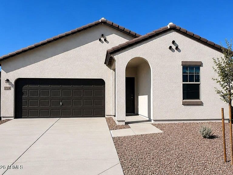 5724 E HORNBLENDE Way photo 1