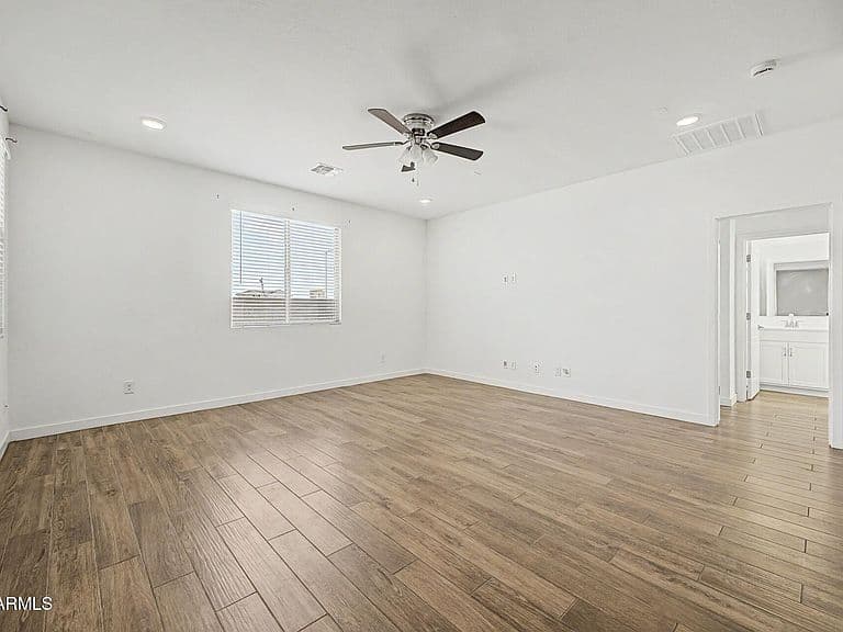 17439 W FULTON Street photo 4