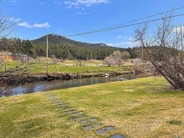 23021 Thunderhead Falls Rd photo 4