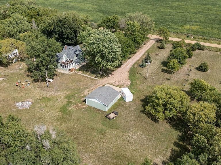 27765 476th Ave photo 3