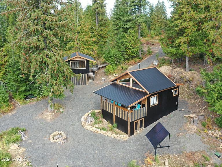 520 High Mountain Dr photo 2