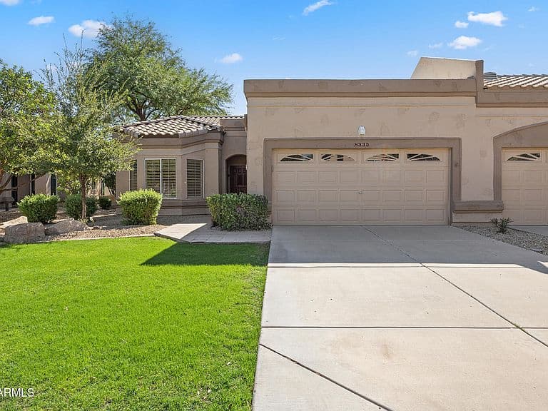 8333 W WESCOTT Drive photo 2