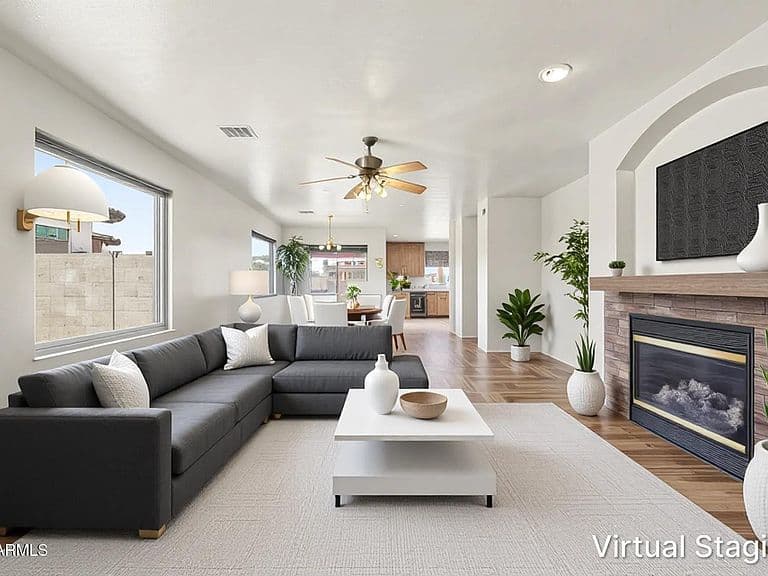 43568 W BEDFORD Drive photo 5