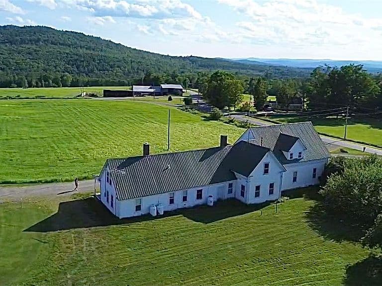 709 Jockey Hill Road photo 4
