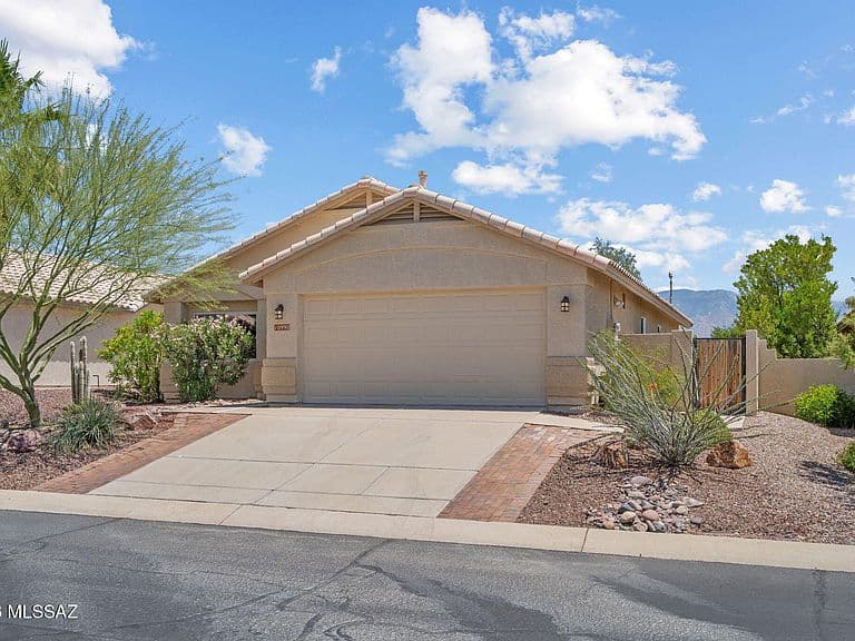 10990 N Double Eagle Ct photo 4