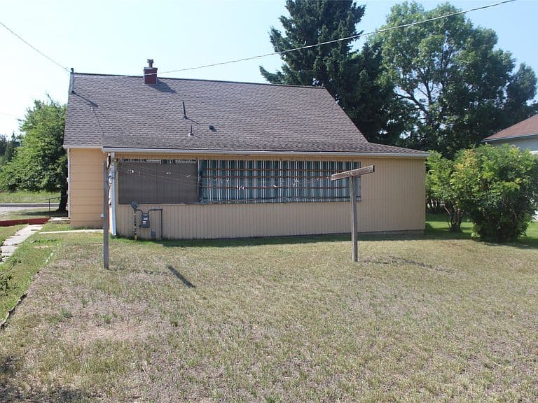 1013 Montana Ave photo 3