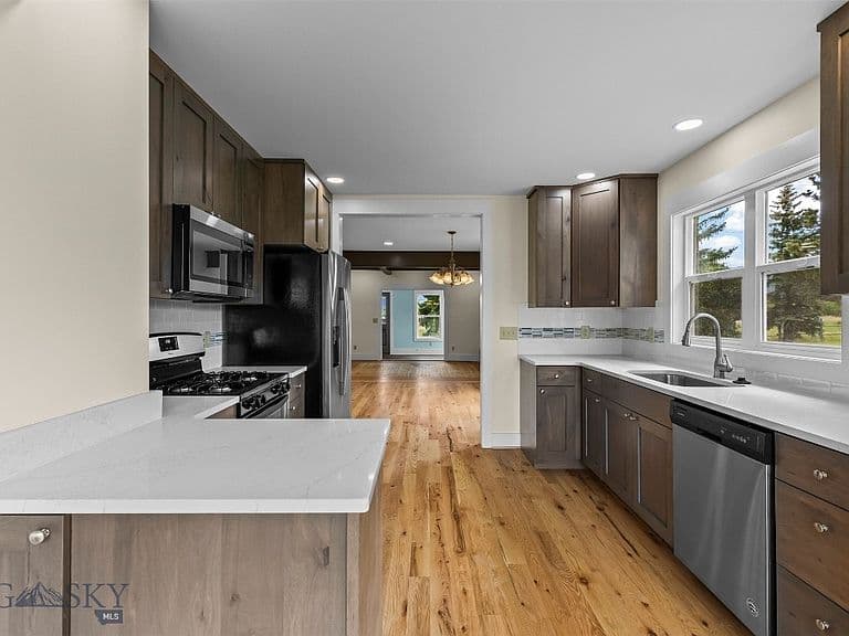 6287 S 19th Ave photo 5