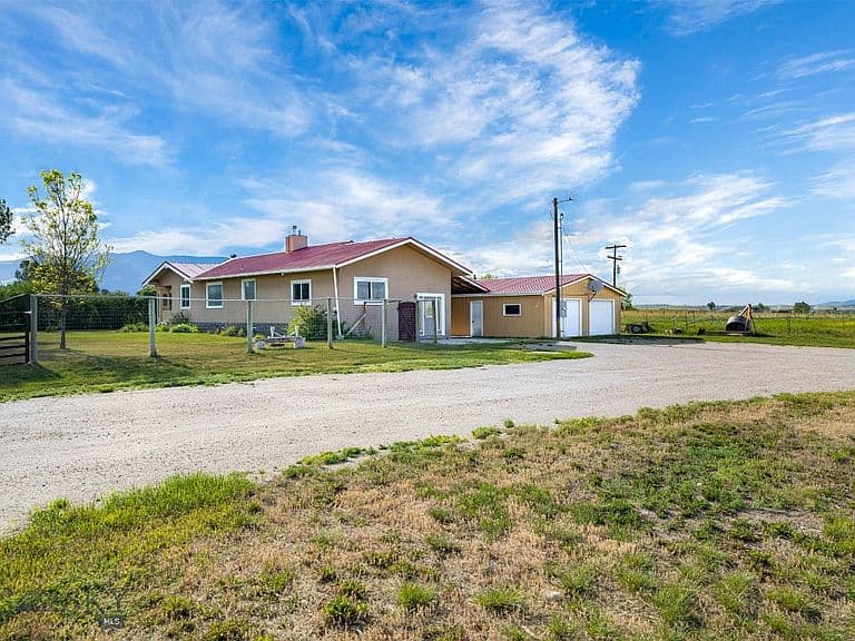 47 Tristan River Ln photo 2