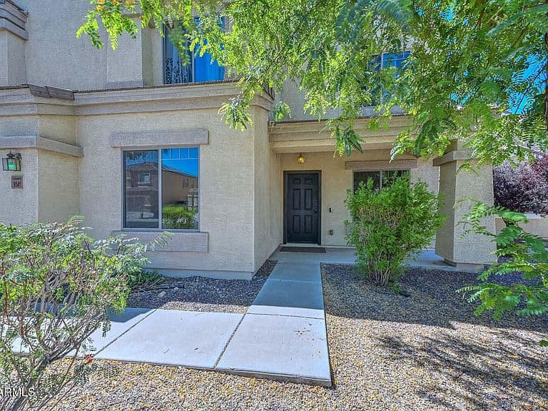 9541 W Frank Avenue photo 3