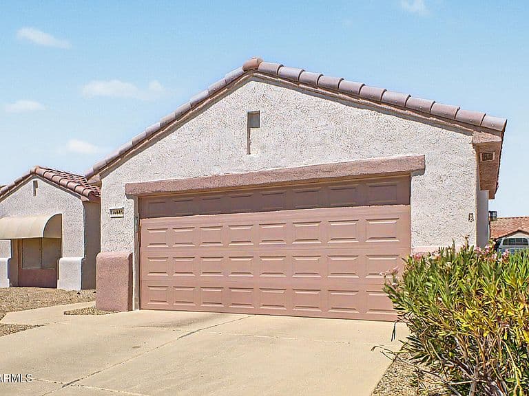 16446 W ROCK SPRINGS Lane photo 4