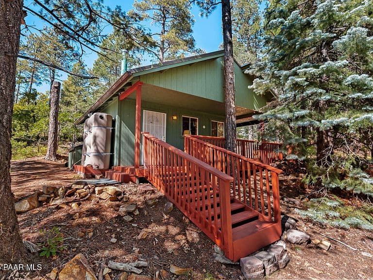 318X E Poland Rd photo 1