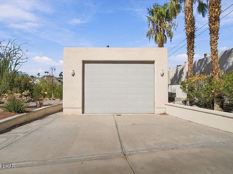 3983&3971 Sloop Dr photo 2