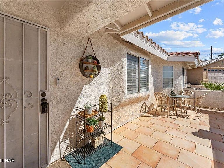 3795 Buena Vista Plz photo 4