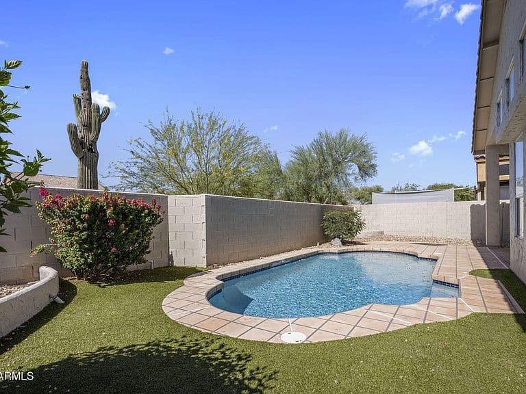 4220 E DESERT MARIGOLD Drive photo 1