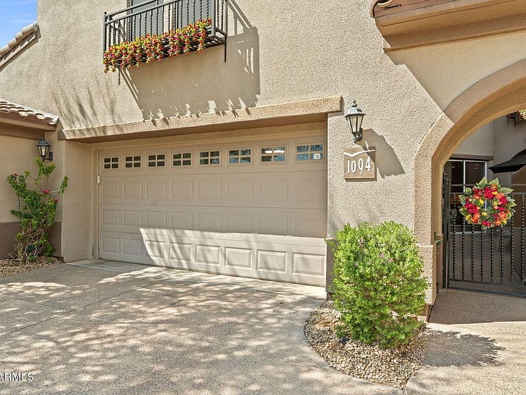 20802 N Grayhawk Drive Unit 1094 photo 2