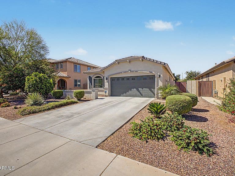 854 E TEKOA Avenue photo 1