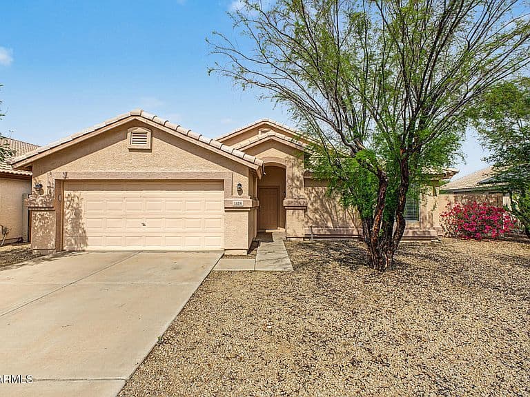 1124 W BURGESS Lane photo 1
