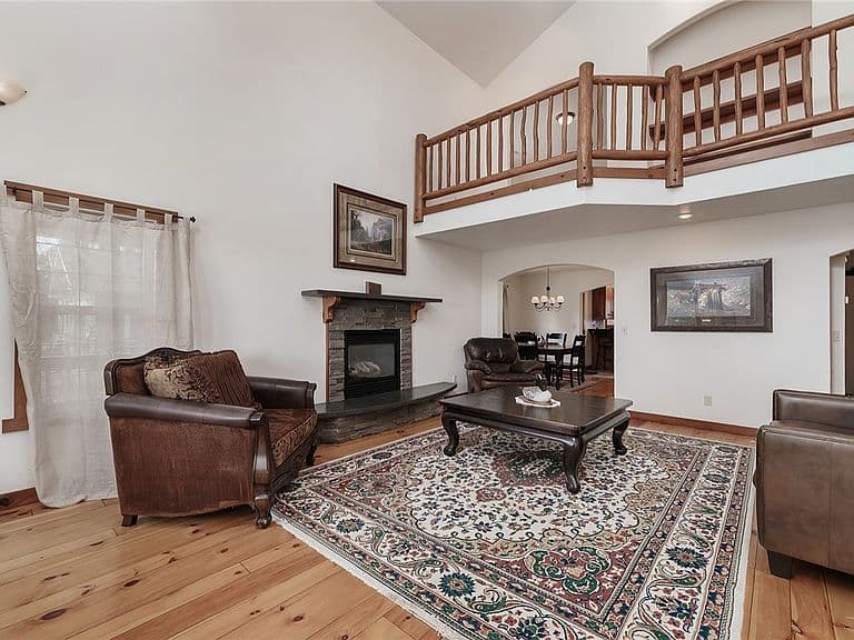 3706 Iroquois Trl photo 4