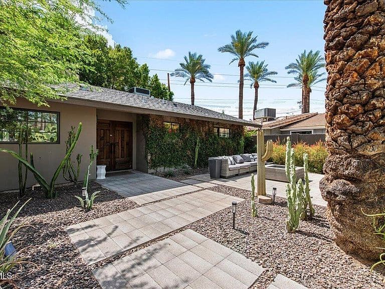 4721 E CALLE REDONDA -- photo 1
