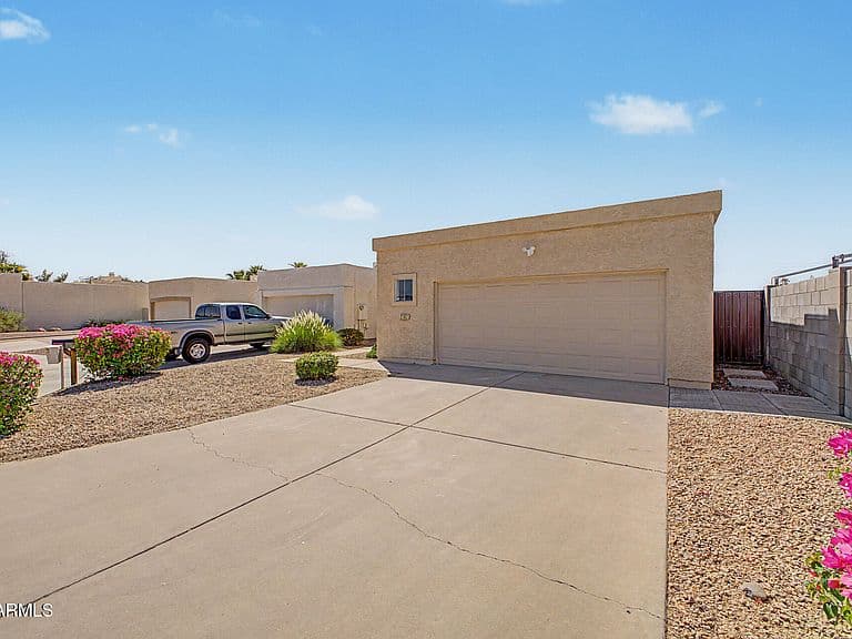 2142 N APOLLO Court photo 3