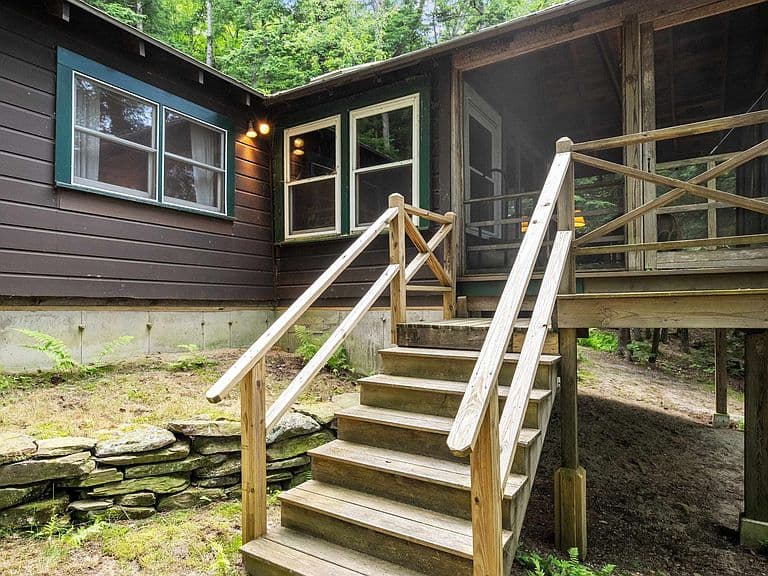 15 Hemlock Way photo 4