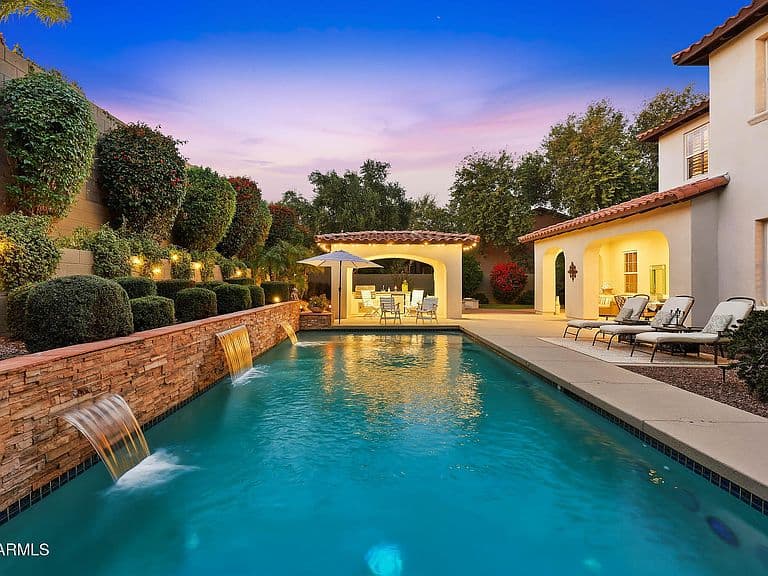 20677 W FOUNDER Circle photo 1