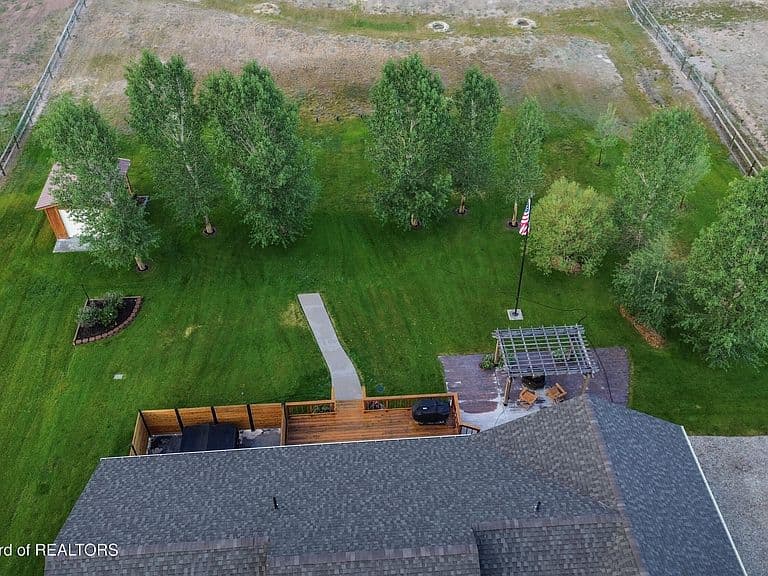10 E Flintlock Ln photo 4