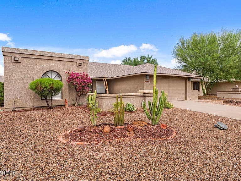 9814 W ROSEMONTE Drive photo 2