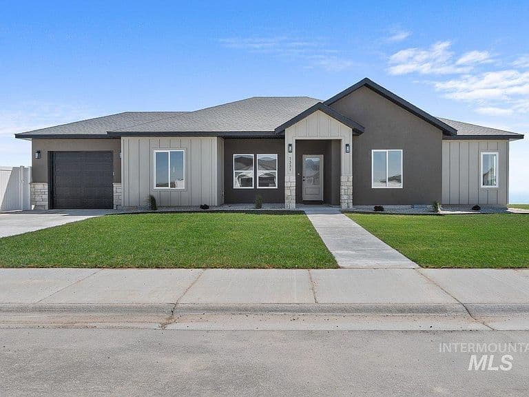 1331 E 19th Avenue Block #9-lot 4 photo 3