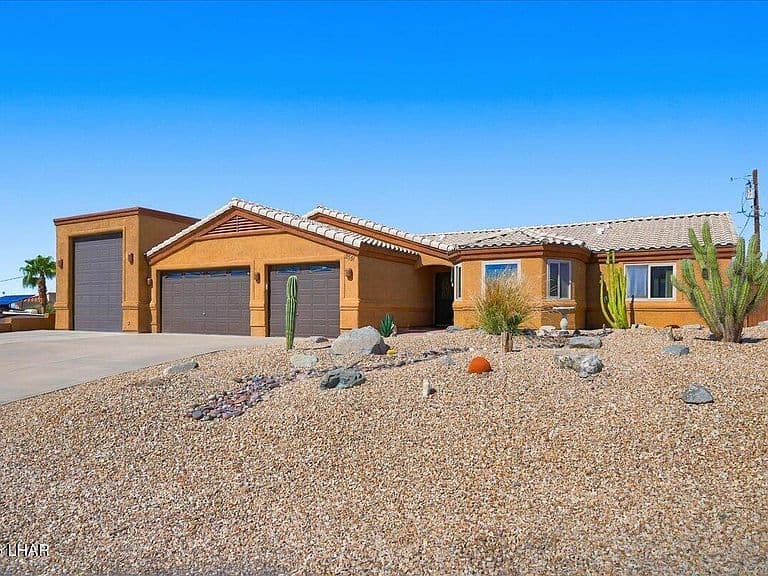 3551 Pocahontas Dr photo 2