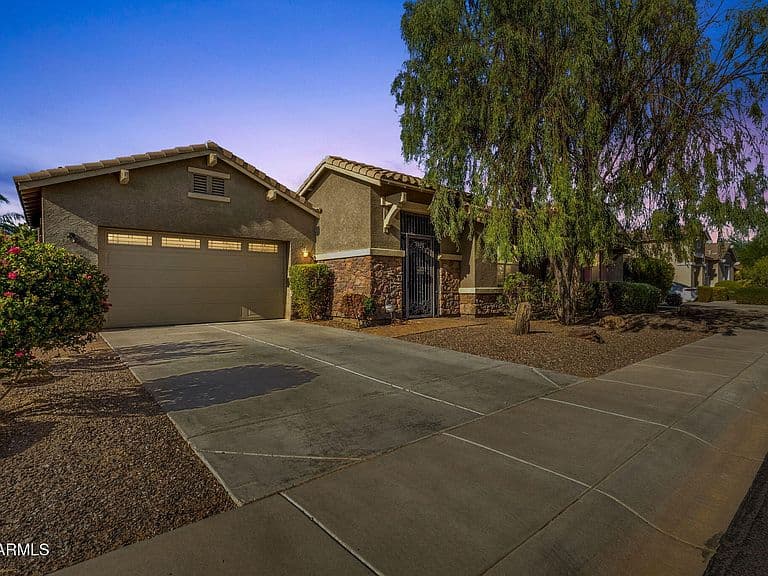 3066 E Kingbird Drive photo 5